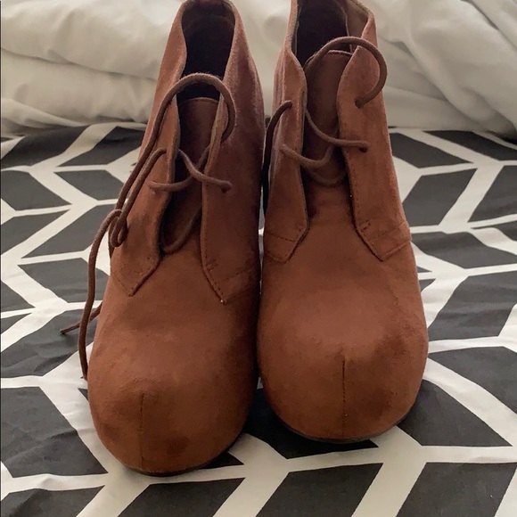Never worn Size 7 Breckelles wedge booties. - Picture 1 of 3